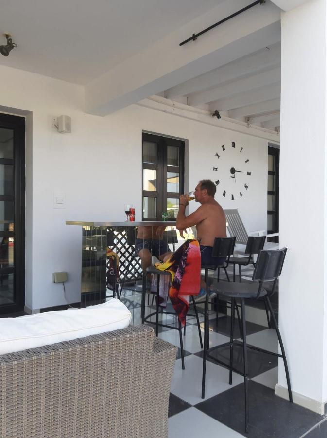The Pervoli Studio - Pool - Close To Beach Ларнака Екстериор снимка